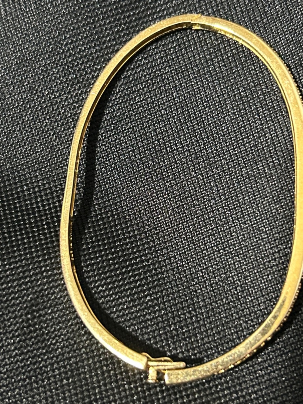 Gold-Tone 925 Silver Textured Women's Bangle Bracelet - Elegant Classic Style - Picture 3 of 7